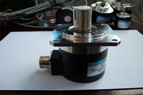 如何使用可编程编码器对普通车床进行改造? - 德国Hengstler(亨士乐)授权代理 如何使用可编程编码器对普通车床进行改造? - 德国Hengstler(亨士乐)授权代理