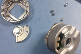 海德汉1387编码器故障尝试拆解。 - 德国Hengstler(亨士乐)授权代理 海德汉1387编码器故障尝试拆解。 - 德国Hengstler(亨士乐)授权代理